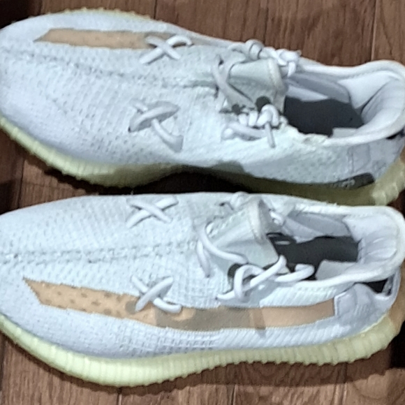 Yeezy Adidas Sneakers - Picture 8 of 10